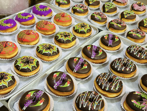 Thiên Đường Bánh Ngọt, Donuts, Bánh Bông Lan Trứng Muối & Bánh Kem Tại Davi Bakery Vũng Tàu