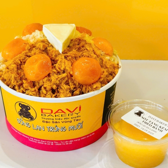 Bông lan trứng muối chà bông phô mai sốt đặc biệt - nhỏ